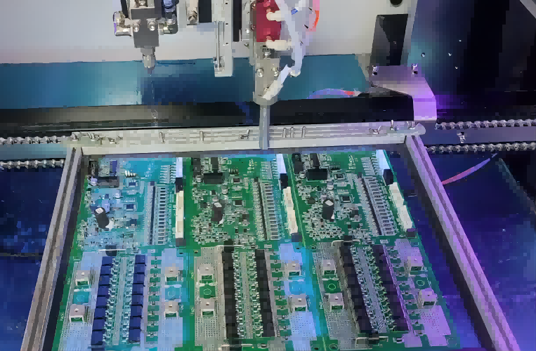 SMT貼片廠的三防漆簡述 SMT貼片廠的三防漆簡述