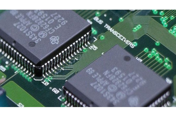 smt生產廠家的貼片組裝方式